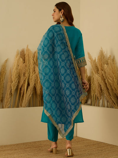 Indyancart VV Prakriti Rama Kurta and Pant Dupatta Sets Silk Blend Fabrics with Embroidery