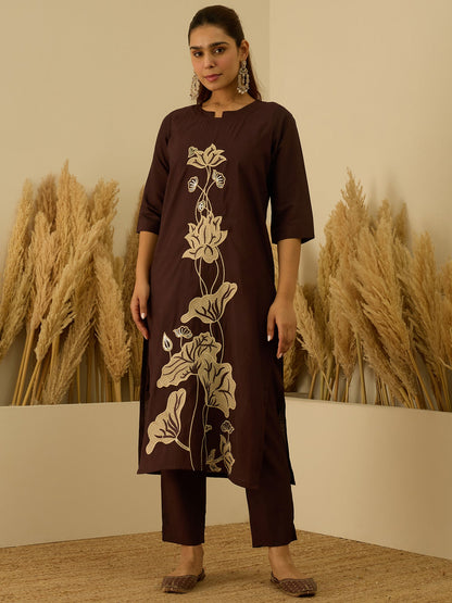 Dhiyona VV Coffee Silk Blend Embroidered with Sequins Straight Kurta Set with Trousers & Dupatta