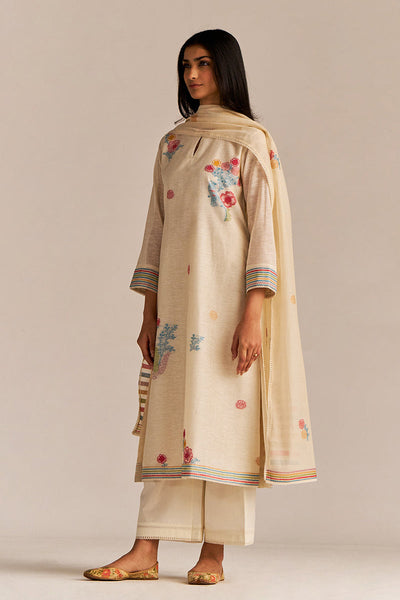 Indyancart GF Women's Pristine White Woven Kurta Set