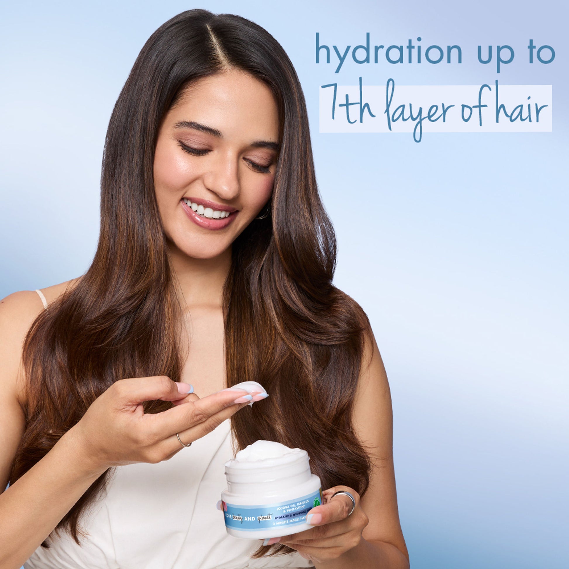 Love Beauty & Planet Jojoba Oil , Hibiscus & Pentavitin Hydrate & Nourish Hair Mask