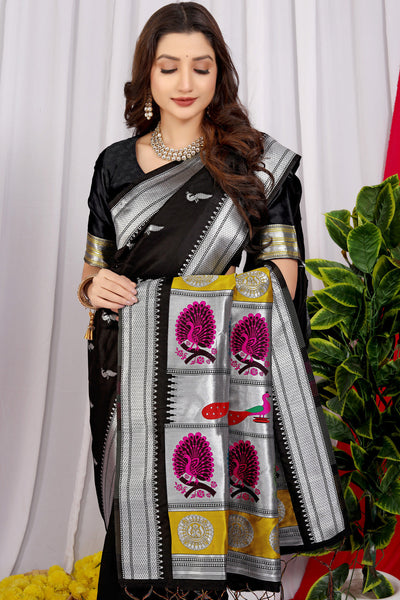 Indyancart GR Women's Chandramukhi Black Zari Paithani Silk Saree