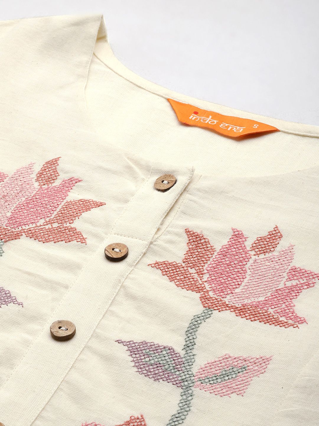 Indyancart IE Floral Embroidered Thread Work Pure Cotton Kurta with Trousers
