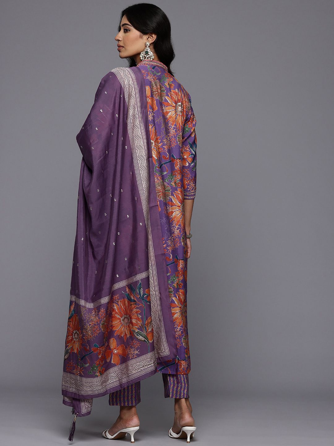 Dhiyona VA Women'sFloral Printed Pleated Sequinned Kurta With Trousers & Dupatta