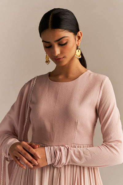 Indyancart GF Women's Mauve Chalk Mul-Mul Anarkali Kurta Set