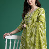 Dhiyona IE Women Floral Printed Regular Beads and Stones Kurta with Trousers & With Dupatta