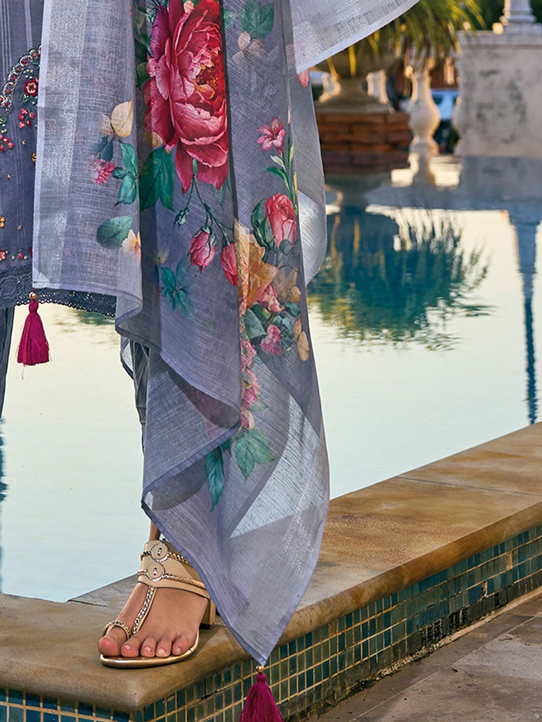 Indyancart IE Grey Floral Embroidered Thread Work Pure Cotton Kurta with Trousers & Dupatta