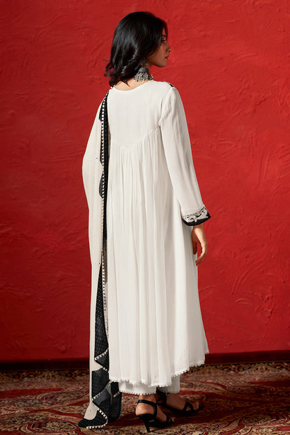Women's Marshmallow and Black Georgette Kurta Set
