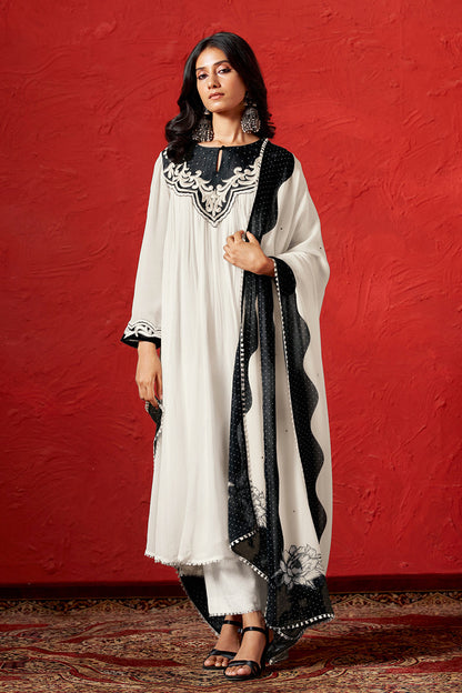 Women's Marshmallow and Black Georgette Kurta Set