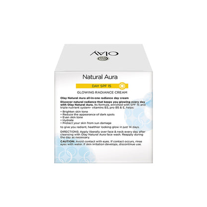 Olay Natural Aura Day Cream With SPF 15, Glowing Radiance Cream With Niacinamide, Vitamin Pro B5, E