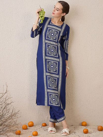 Indyancart IE Floral Printed Round Neck Straight Kurta With Trouser