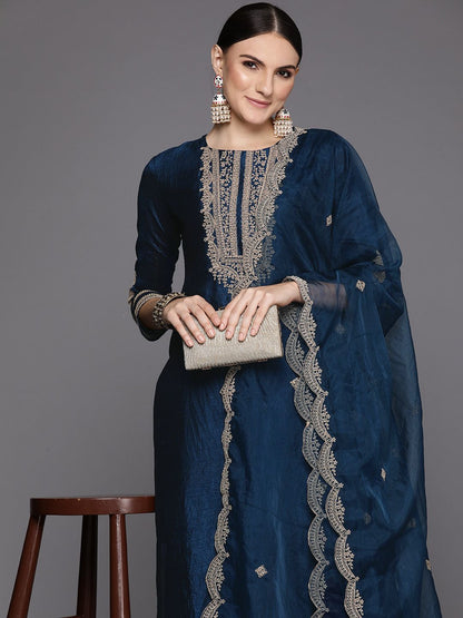 Dhiyona IE Women Floral Yoke Design Regular Sequinned Kurta with Trousers & Dupatta