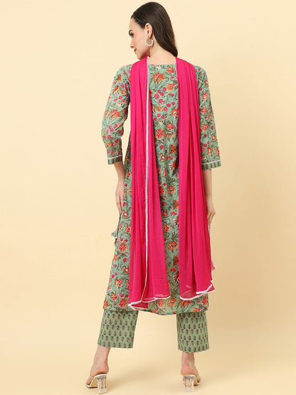 Indyancart VA Women'sFloral Printed A-Line Pleated Pure Cotton Kurta with Trousers & Dupatta