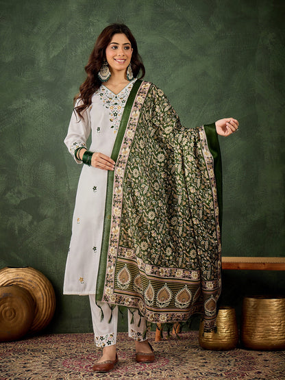 Dhiyona VV Neelima Women's Embroidered Cotton Kurta Pant Set with Dupatta