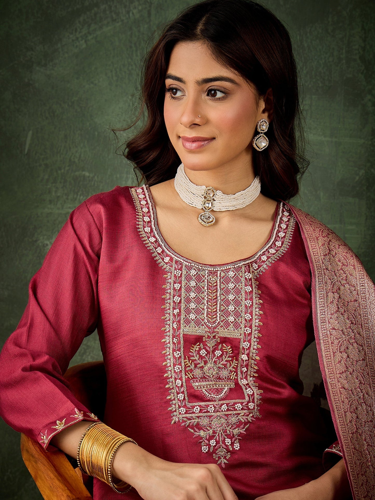 Dhiyona VV Neria Women Ethnic Motifs Embroidered Kurta with Trousers & Dupatta