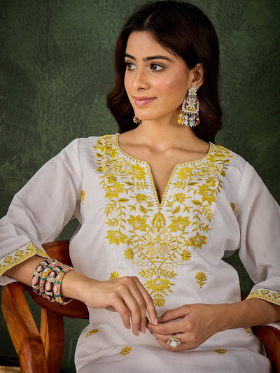 Indyancart VV Baani Women's Silk Blend Embroidered Straight Kurta & Pant Set
