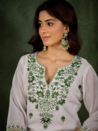 Indyancart VV Shyamarani Women's Silk Blend Embroidered Straight Kurta & Pant Set