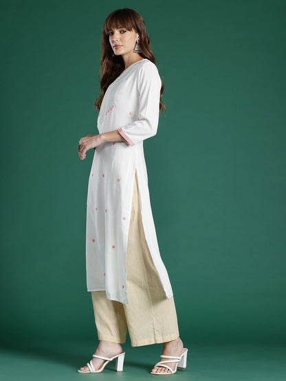 Indyancart IE Embroidered Thread Work Kurta