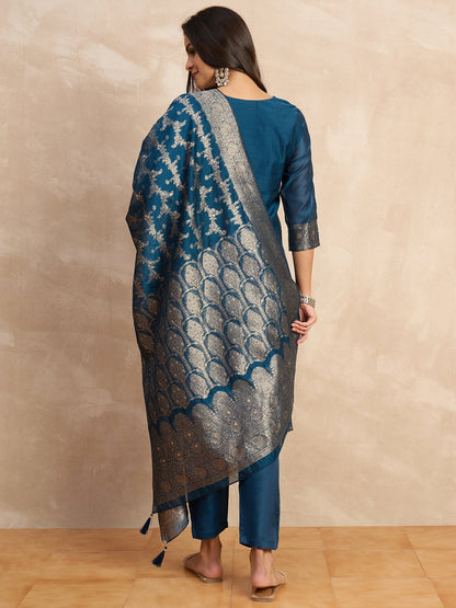 Dhiyona VV Paneri Teal blue Women's Silk Blend Banarasi Jacquard Zari Woven Straight Kurta Pant with Dupatta Set