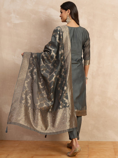 Dhiyona VV Paneri Grey Women's Silk Blend Banarasi Jacquard Zari Woven Straight Kurta Pant with Dupatta Set