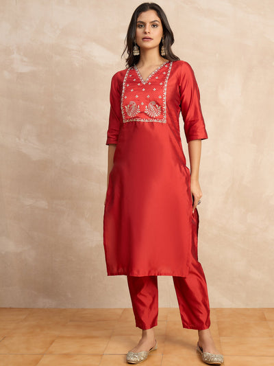 Indyancart VV Aakar Red Women's Silk Blend Embroidery Kurta Pant Set with Dupatta