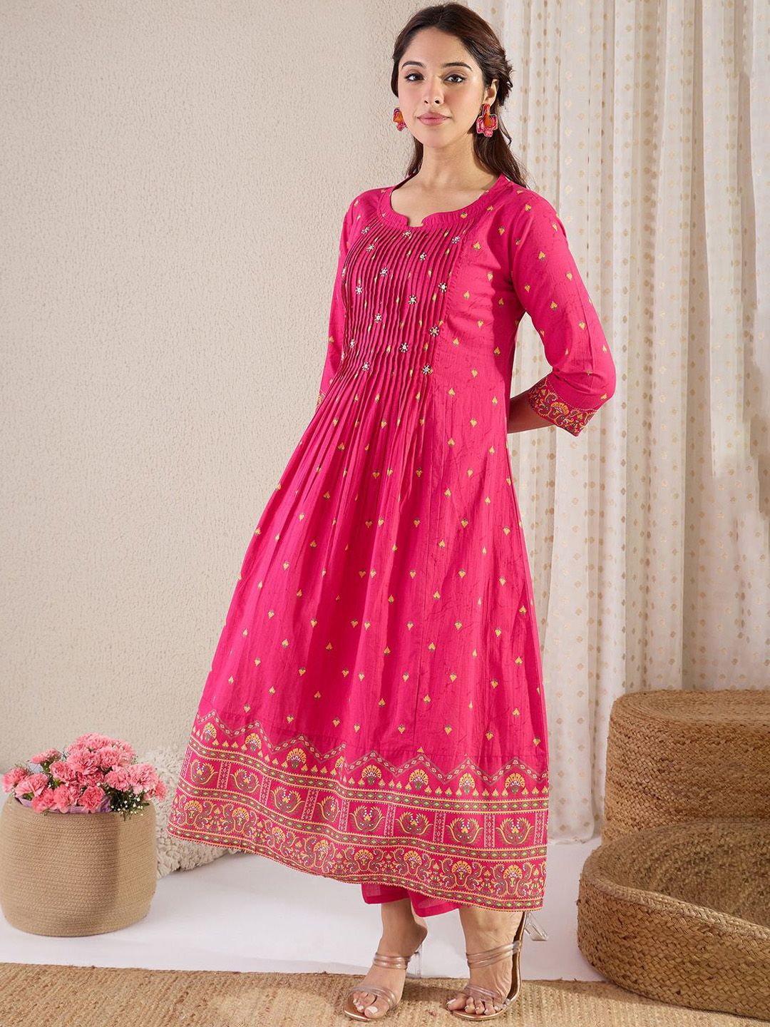 Indyancart IE Women Ethnic Motifs Printed Cotton Kurta with Trousers