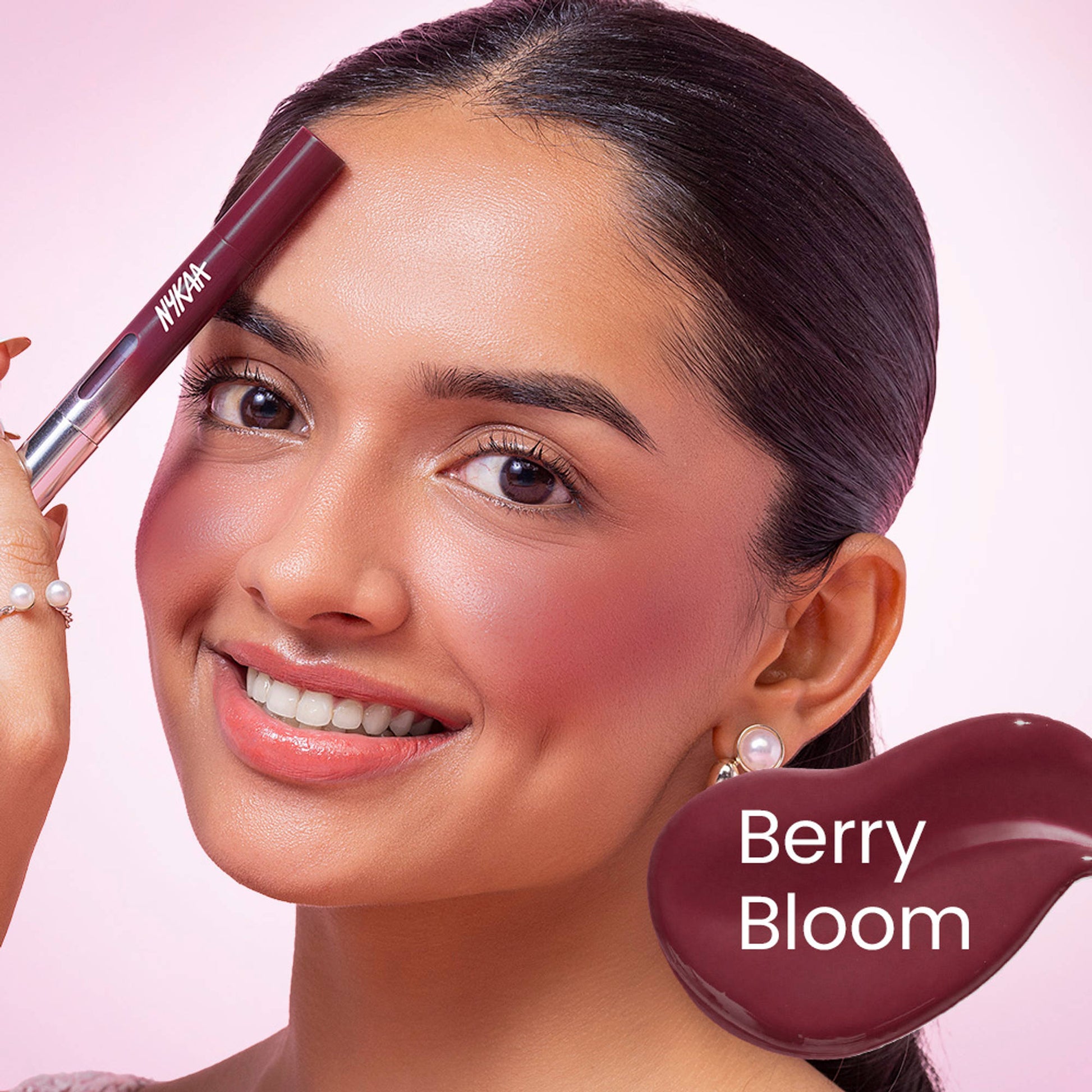 Nykaa Magic Wand Cushion Tip Liquid Twist Up Blush - Berry Bloom