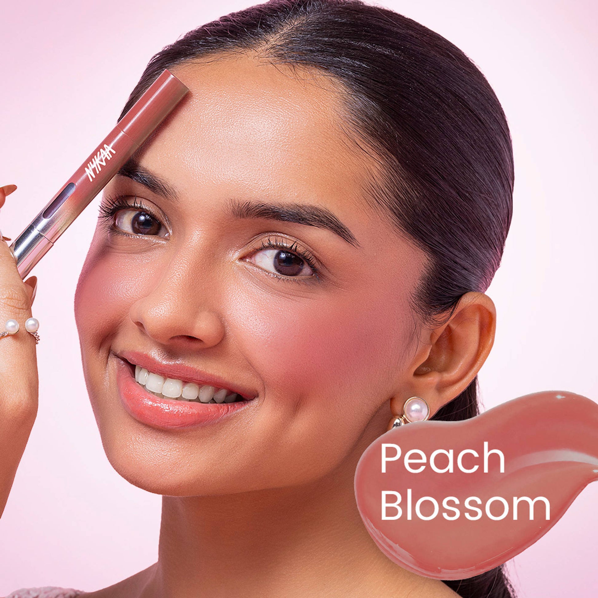 Nykaa Magic Wand Cushion Tip Liquid Twist Up Blush - Peach Blossom