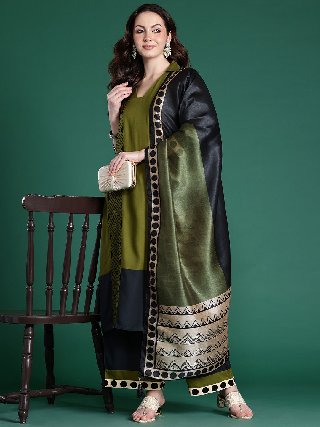 Geometric Printed Regular Kurta with Palazzos & With Dupatta
