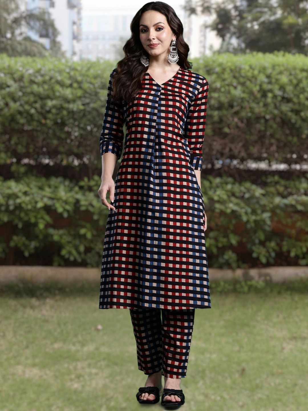 Women Printed Regular Pure Cotton Kurta with Trousers