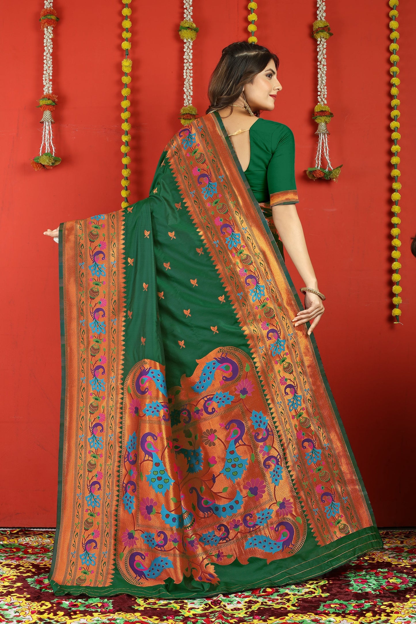 Dhiyona GR Women's Fancy Mor Bottle Green Zari Paithani Silk Saree