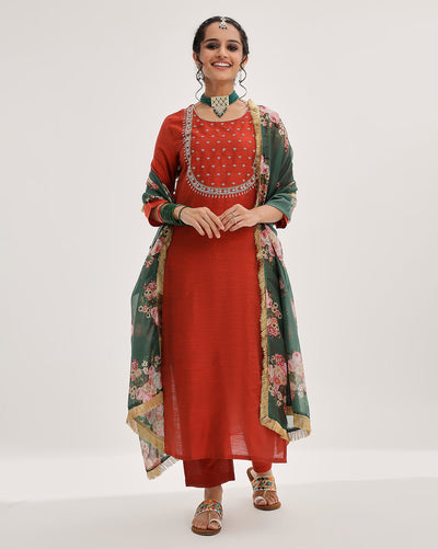 Indyancart VR Women's Maroon & Silver Embroidered Straight Kurta With Solid Trouser And Printed Dupatta With Fringes