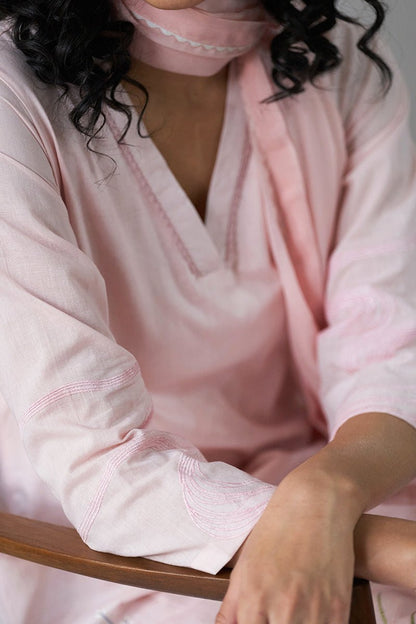 Women's Pink Embroidered Cotton Kurta With Viscose Chanderi Embroidered Dupatta