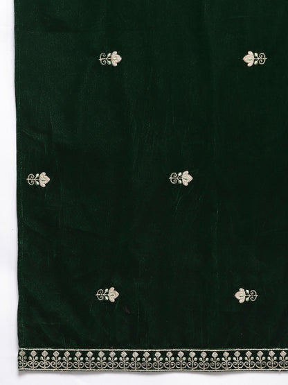 Indyancart VA Women'sWinter floral Zari Embroidered Velvet Kurta Set with Dupatta.