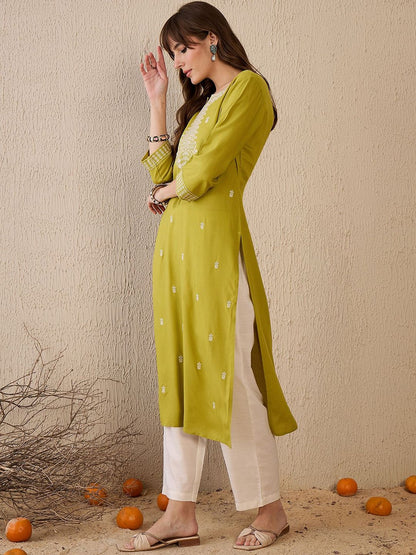 Indyancart IE Ethnic Motifs Embroidered Thread Work Notch Neck Straight Kurta