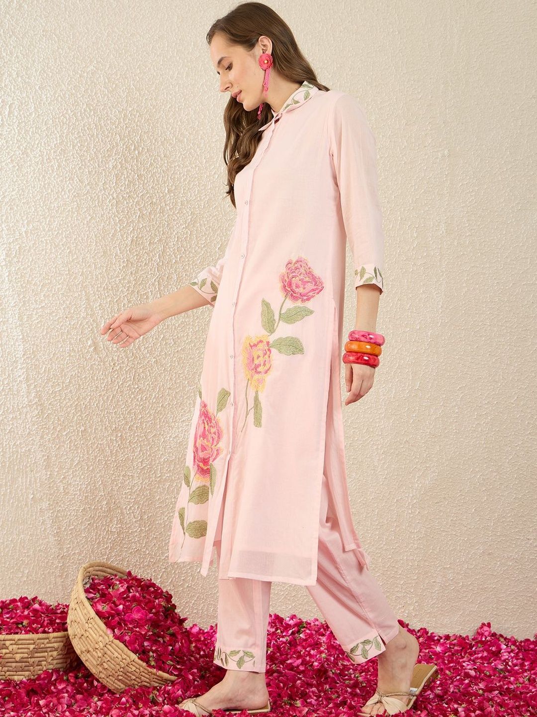 Women Floral Embroidered Regular Thread Work Pure Cotton Kurta with Trousers