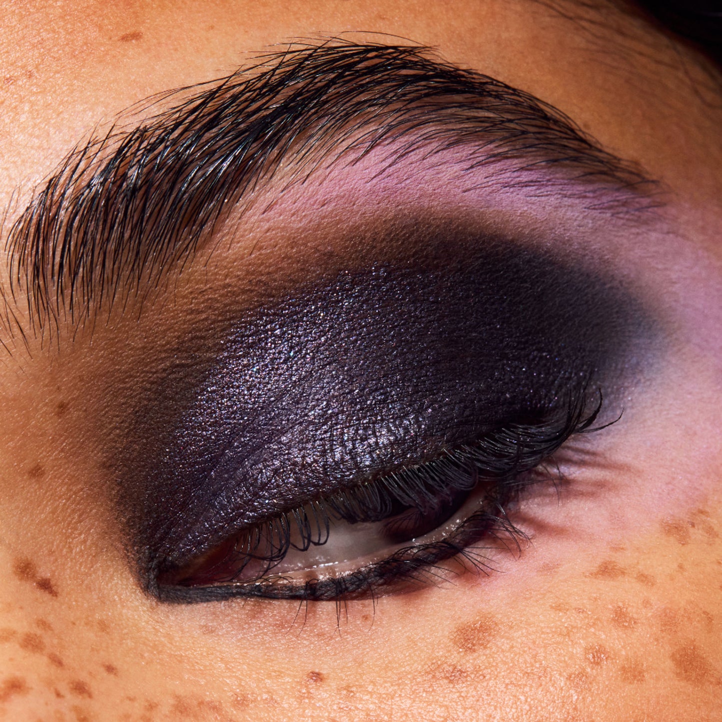 M.A.C Dazzleshadow Eyeshadow Stick - Black Ice