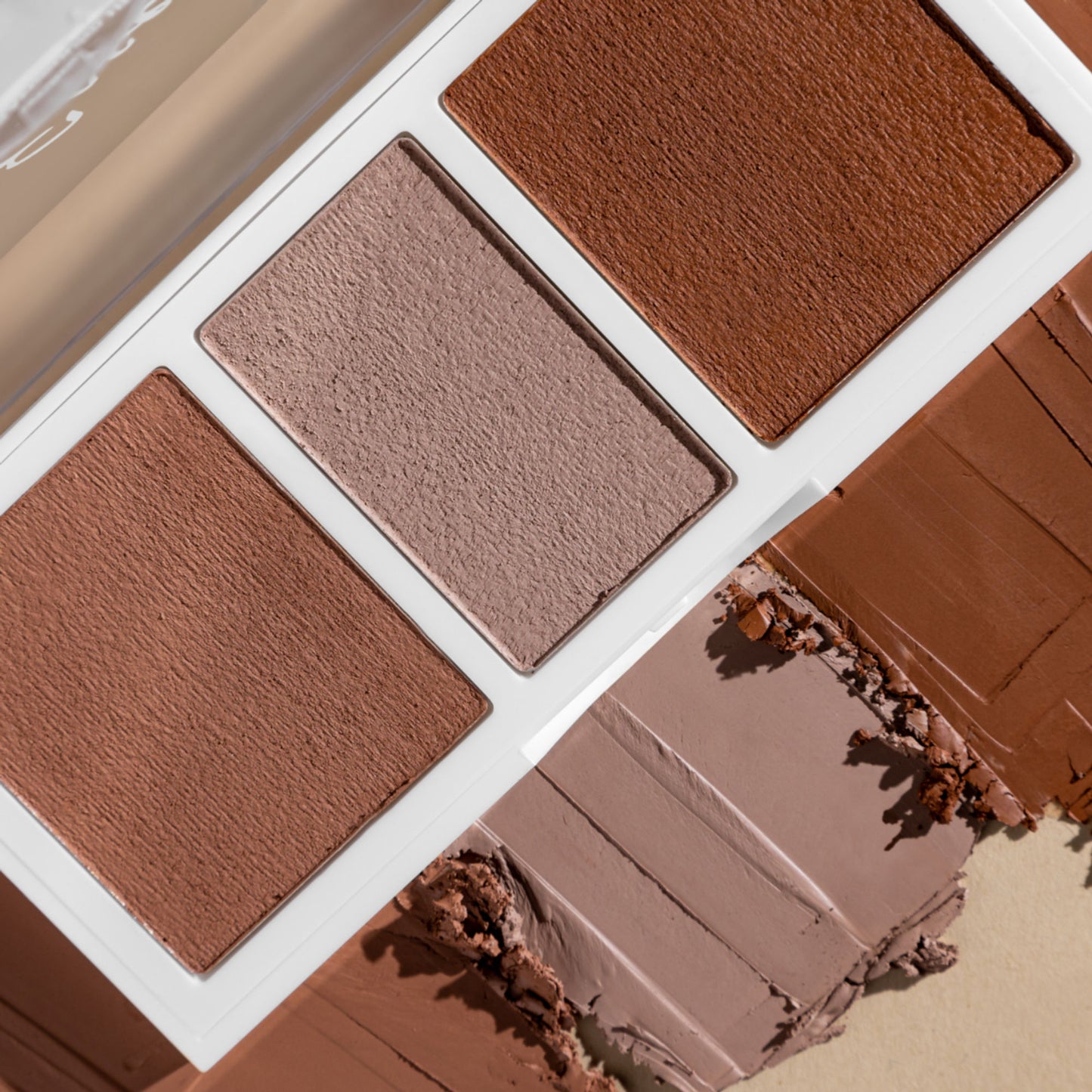 Pigment Play Mousse Contour Palette-The Essentials