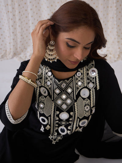 Dhiyona IE Ethnic Embroidered Round Neck Straight Kurta with Trousers & Dupatta