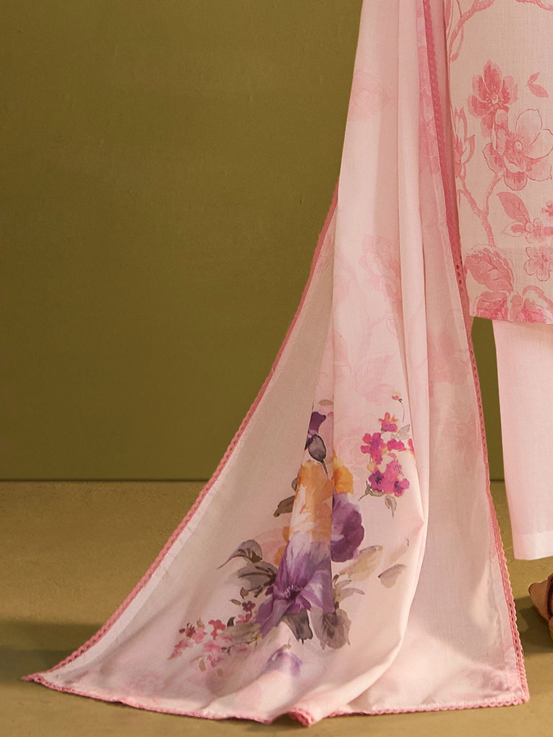 Floral Printed V Neck Linen Kurta With Trousers & Dupatta