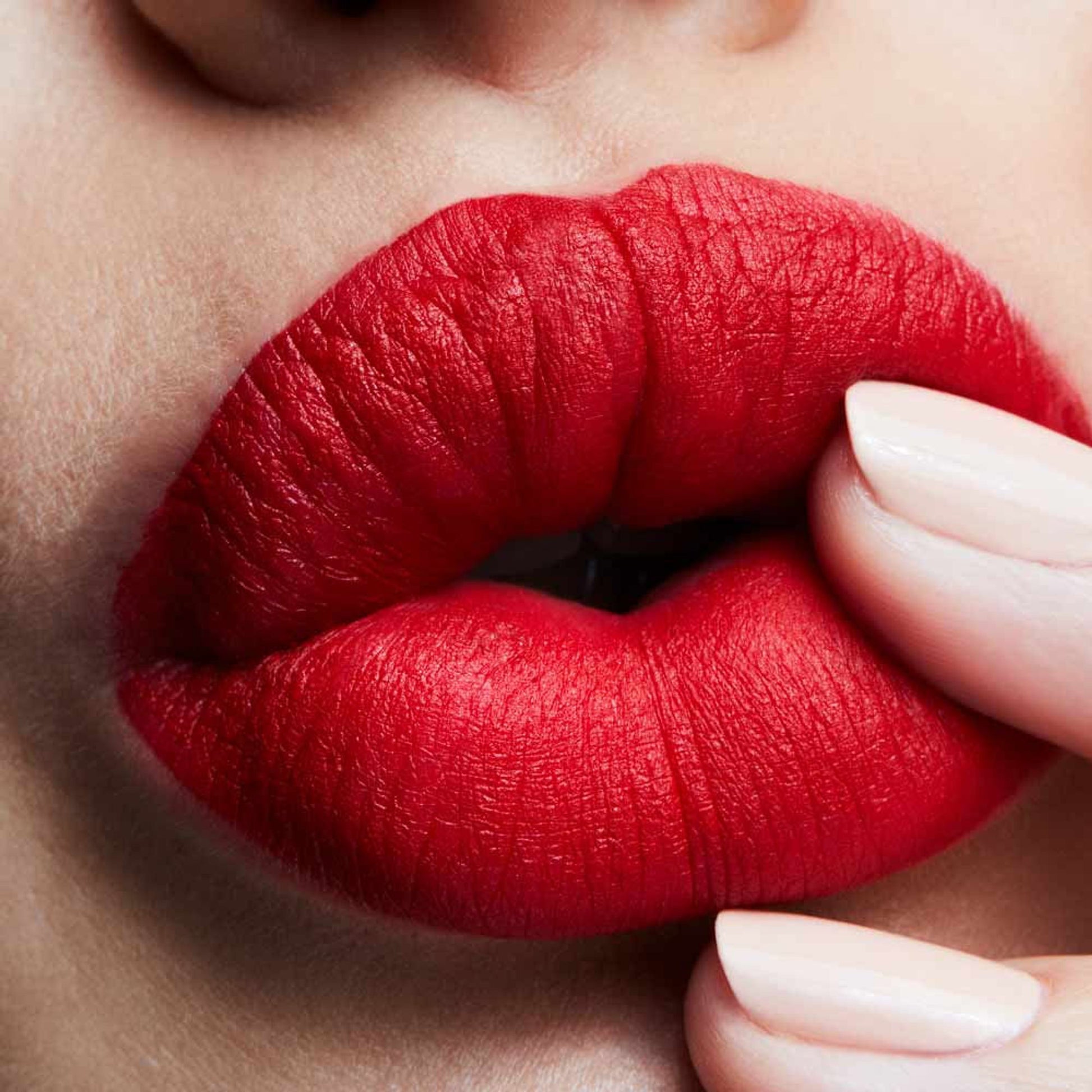 M.A.C Retro Matte Liquid Lipcolour - Feels So Grand