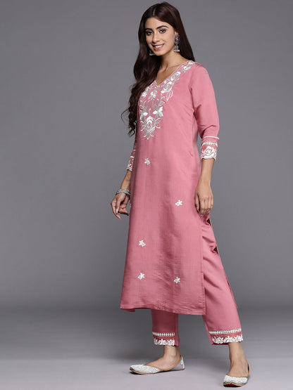 Indyancart IE Women Floral Embroidered Regular Thread Work Kurta with Trousers & With Dupatta