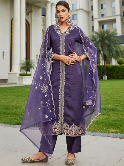 Dhiyona IE Women Floral Embroidered Regular Kurta with Trousers & With Dupatta