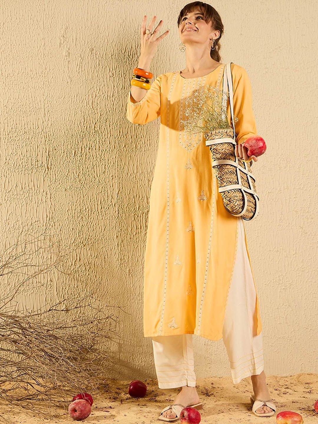 Indyancart IE Yellow and White Ethnic Motifs Embroidered Thread Work Straight Kurta