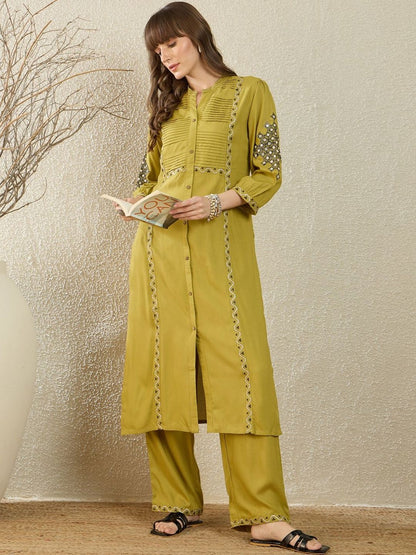 Ethnic Motifs Embroidered Thread Work Straight Kurta With Palazzos