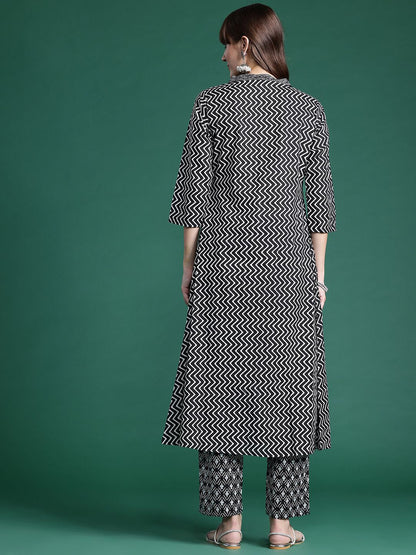 Printed Panelled Pure Cotton Kurta with Trousers