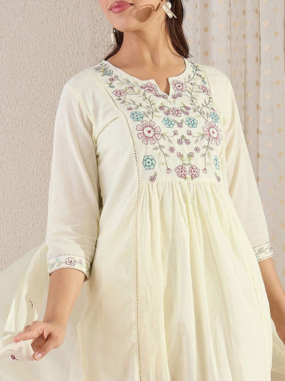 Women Floral Embroidered Cotton Kurta with Trousers & Dupatta