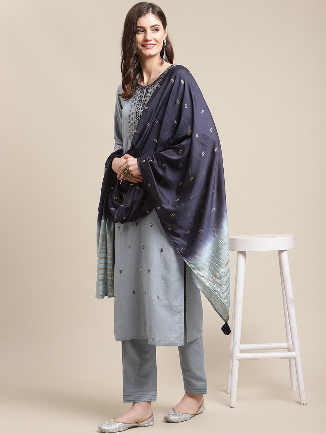Indyancart VA Women's Grey & Navy Blue Floral Embroidered Kurti with Trousers & With Dupatta