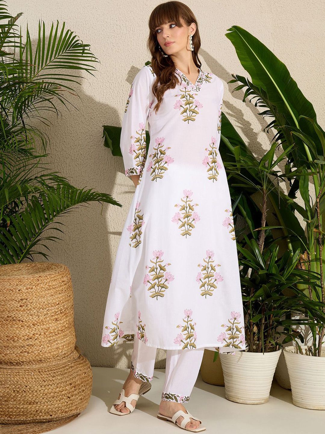 Women Floral Printed Pure Cotton A-Line Kurta with Trousers
