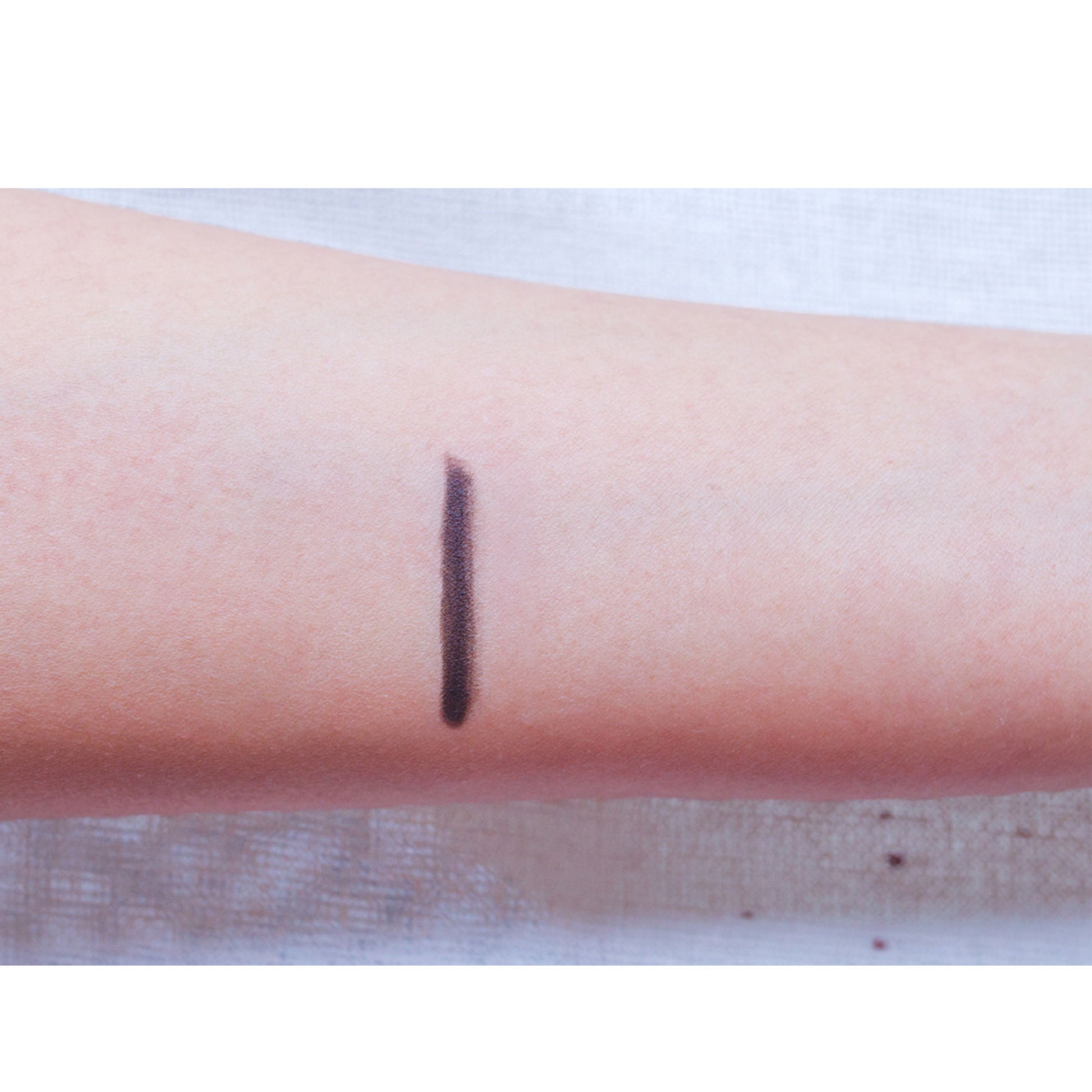Lakme Black Eyebrow Pencil, Smudgeproof & Water-resistant