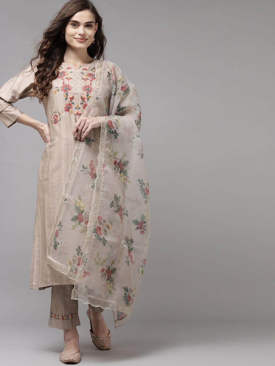 Dhiyona IE Women Beige Floral Embroidered Regular Kurta with Trousers & With Dupatta